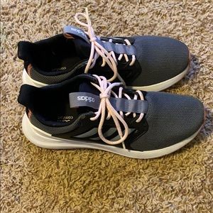 Adidas cloudfoam sneaker